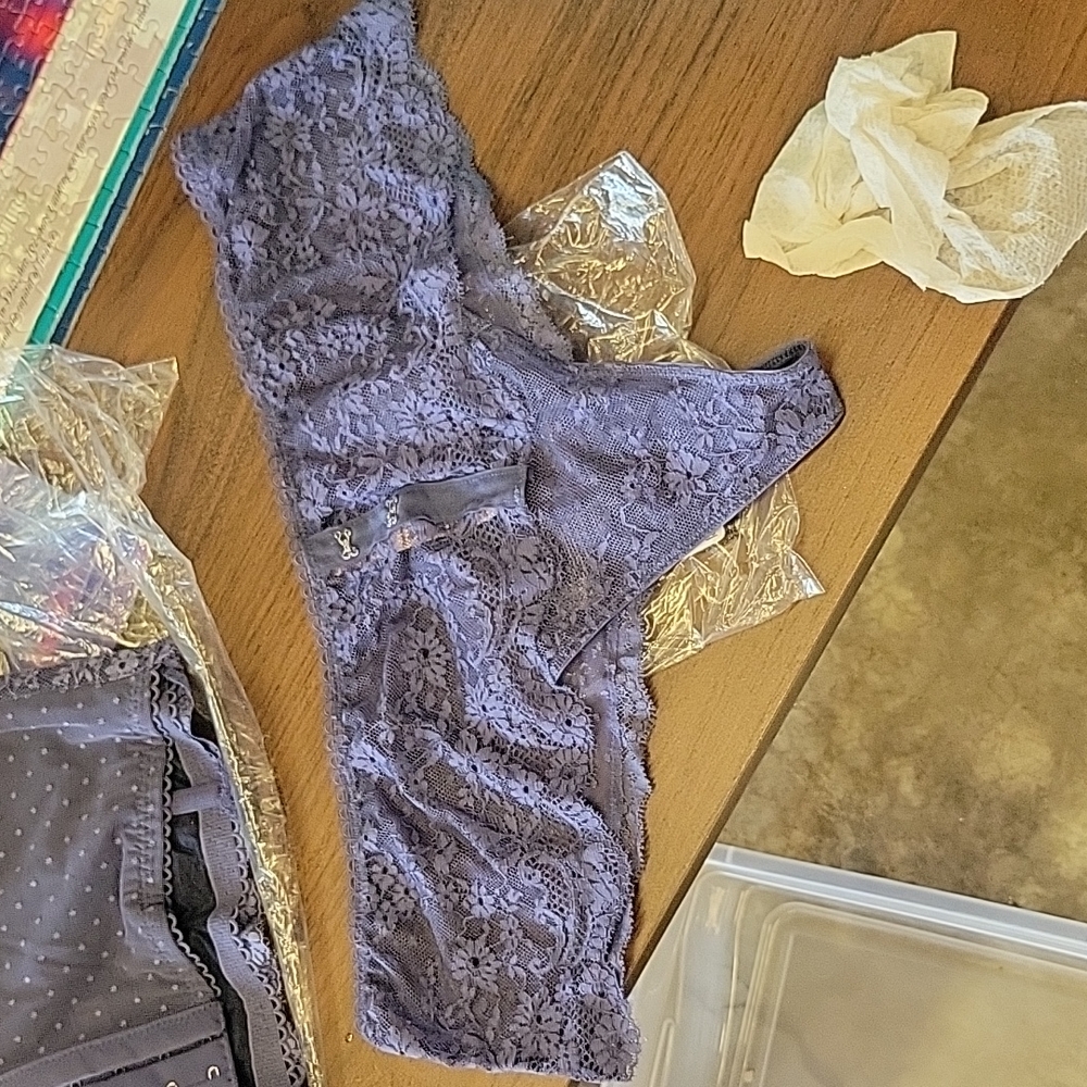 VS Set - Picture 4 of 6